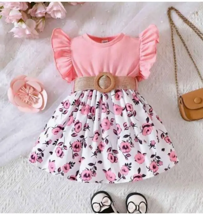 Vestido rosado con flores