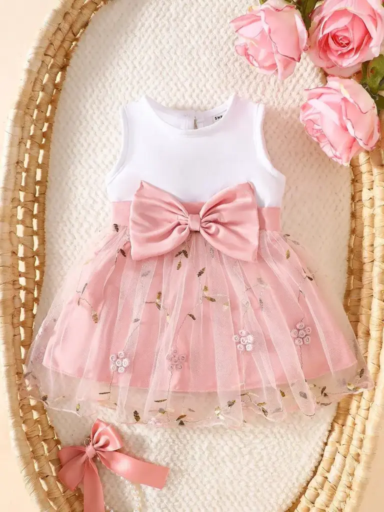 Vestido Elegante de Tull Rosado con Vincha